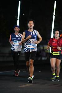 BIB: 87377, 426911
                            <button type="button" onclick="openModal(23040441)" class="btn btn-primary btn-sm float-right btn-popup" data-toggle="modal" data-target=".modal-high-quality">
                        <i class="fas fa-shopping-cart"></i> Add to Cart
                    </button>
                                            <button type="button" onclick="isThisMe(23040441, true)" class="btn btn-success btn-sm float-right btn-popup btn-isme hidden" data-toggle="tooltip" data-placement="bottom" title="นี่คือรูปของคุณใช่ไหม คลิกที่นี่เพื่อเอาเข้าอัลบั้ม">
                        <i class="fas fa-plus"></i> Add to album
                    </button>
                    <button type="button" onclick="isThisMe(23040441, false)" class="btn btn-warning btn-sm float-right btn-popup btn-isnotme hidden">
                        <i class="fas fa-ban"></i> Remove from album
                    </button>